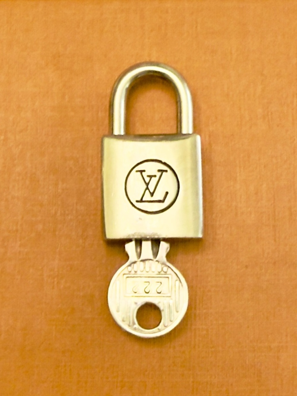 #222 Louis Vuitton Lock & Key - Picture 2 of 3